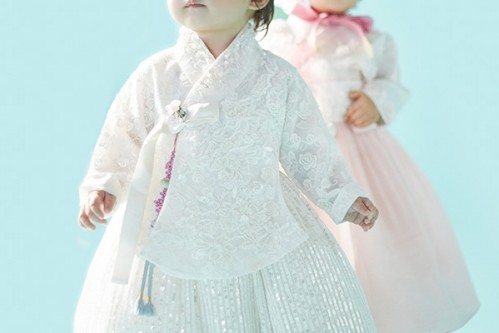 빛나리드레스한복대표이미지